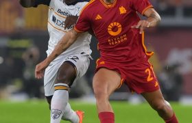 AS Roma Menang Dramatis Melawan US Lecce dengan Gol-gol di Akhir Pertandingan