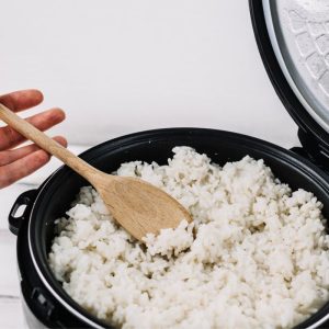 Tips Memperbaiki Magicom agar Nasi Tidak Basi