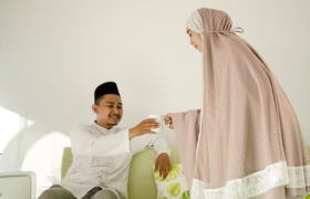 Ciri-Ciri Istri Pembawa Rezeki bagi Suami