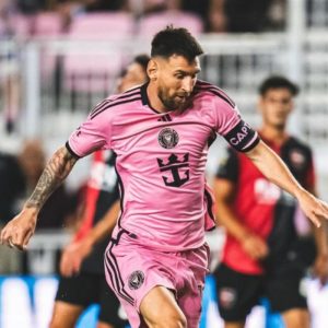 Messi Membantah Alasan Politik, Beberkan Kondisi Cedera di Hong Kong: “Banyak Cerita Palsu!”