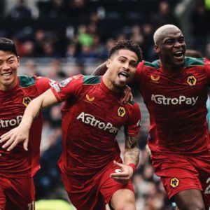 Wolves Melumat Spurs 2-1, Pupuskan Mimpi Empat Besar Lilywhites!