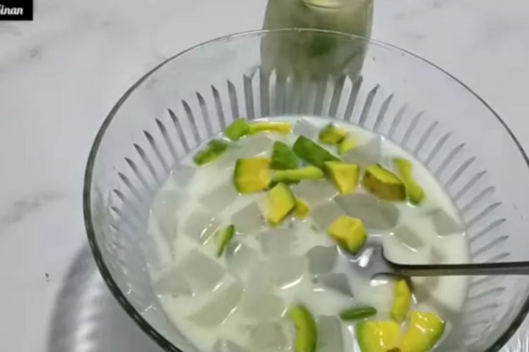 Resep Es Teler Jelly Alpukat, Sensasi Segar Berbuka Puasa