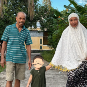 Indah Permatasari Mudik ke Kampung Halaman Arie Kriting, Disambut Bak Ratu!