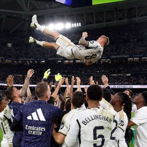Real Madrid Tutup La Liga dengan Angkat Trofi ke-36 dan Emosi Perpisahan Kroos!