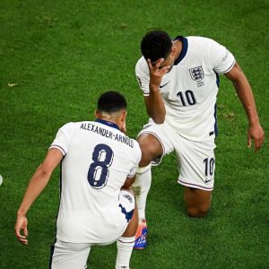 Inggris Mengaum! Bellingham Cetak Gol dan Rayakan dengan Kode Rahasia Staff!
